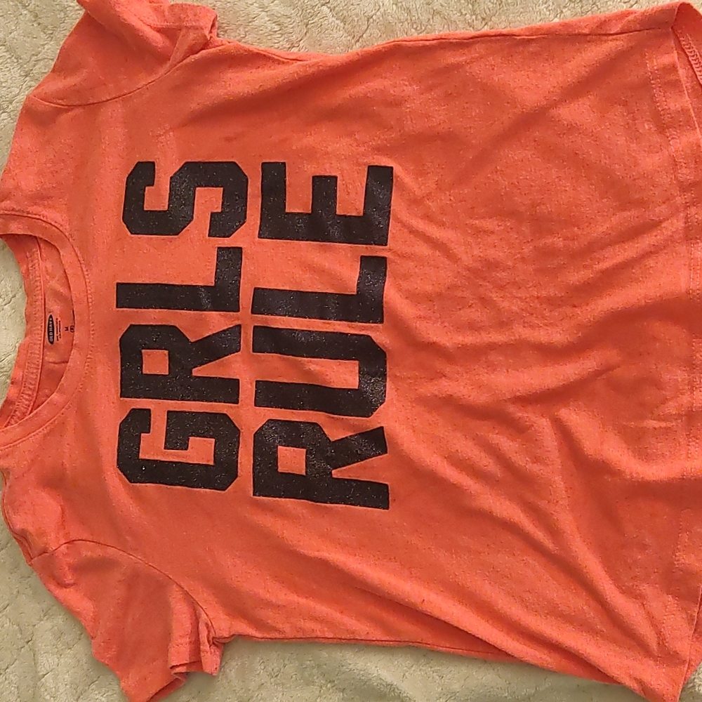 Old Navy orange tee shirt for girls with write up design girls rule.